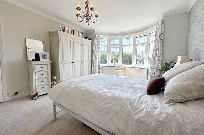 Larkfield Way